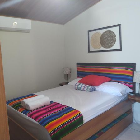 Hotel Antiguo Antiguo Cuscatlán Pokoj fotografie