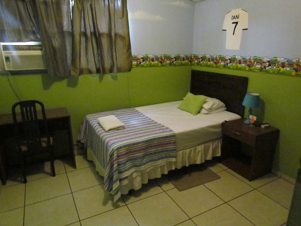 Hotel Antiguo Antiguo Cuscatlán Exteriér fotografie